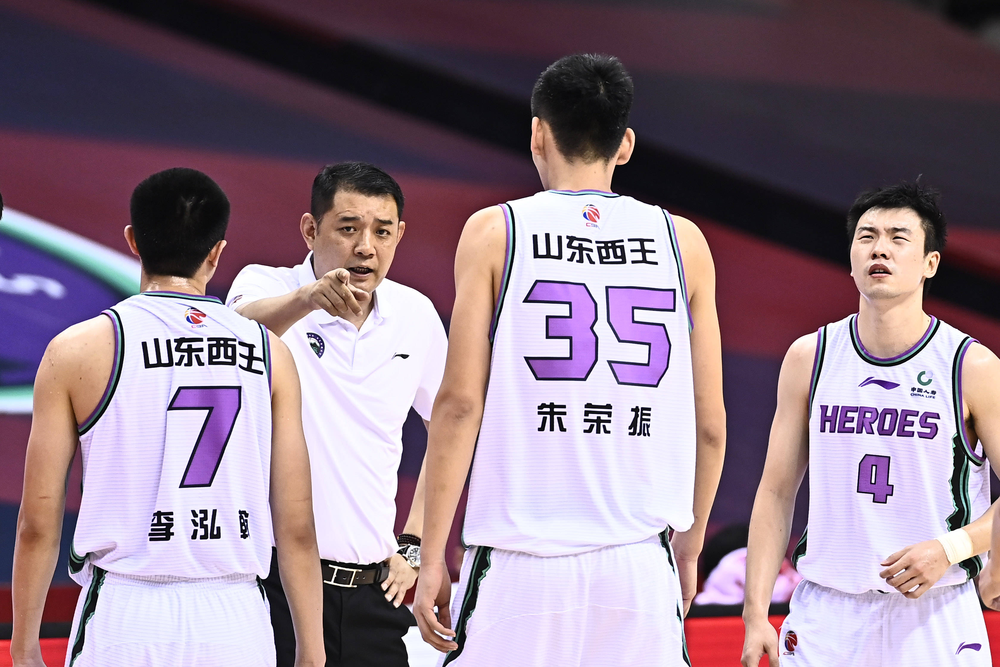 CBA常规赛倒计时，斯图加特国际比赛日伤情更新，细节引发关注，球迷炸锅，轮换策略成焦点的简单介绍-九游官网